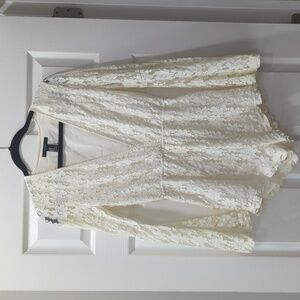 Lace Short Jumper -  Cream Color Size Medium- Forever 21